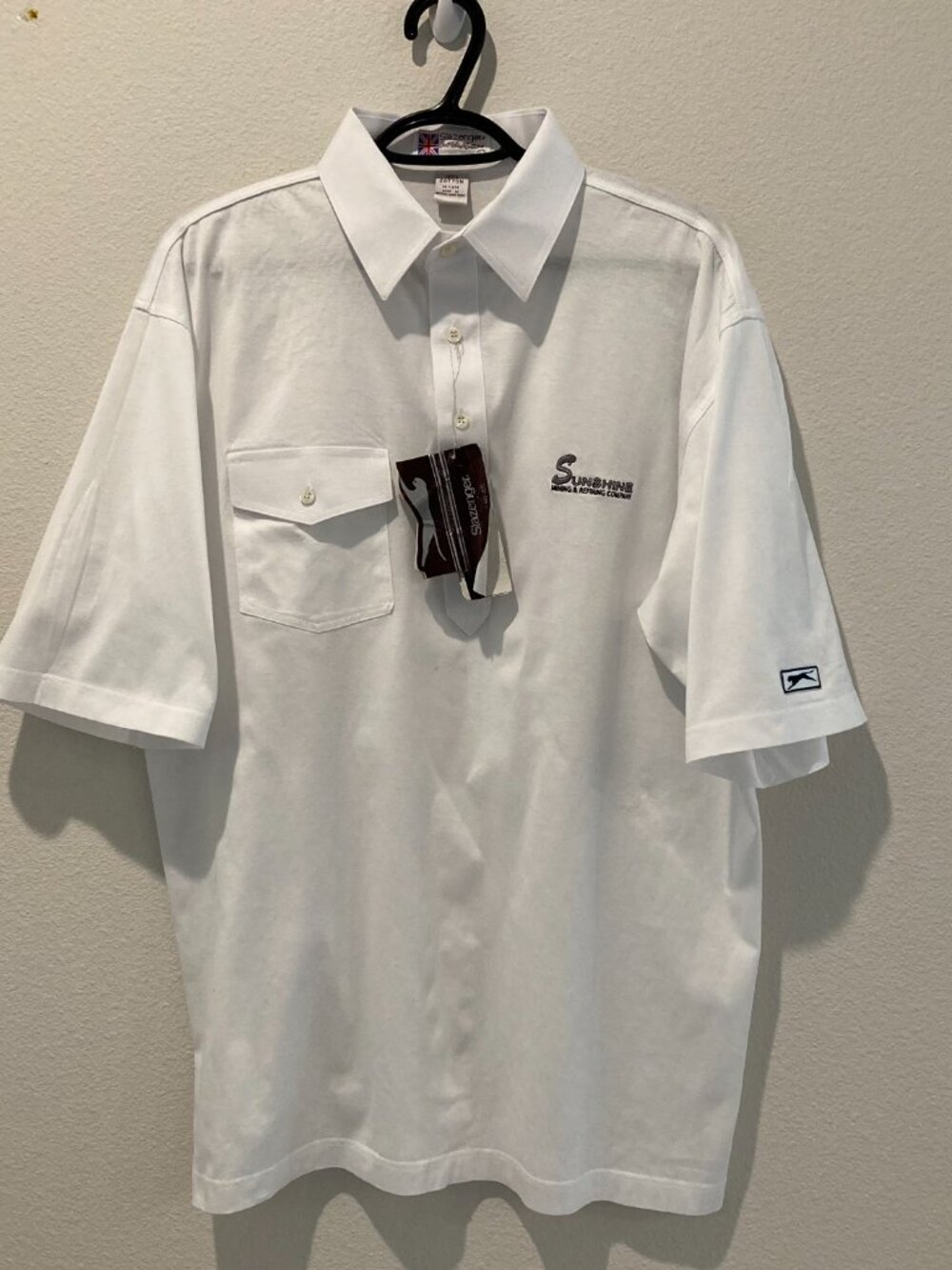 ✨ Slazerger White Cotton Short Sleeve Polo Shirt - Size L Sunshine Mining Logo